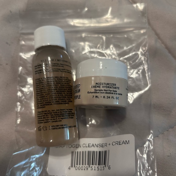 Youth To The People Adaptogen Duo - Skincare Set - Picture 4 of 5